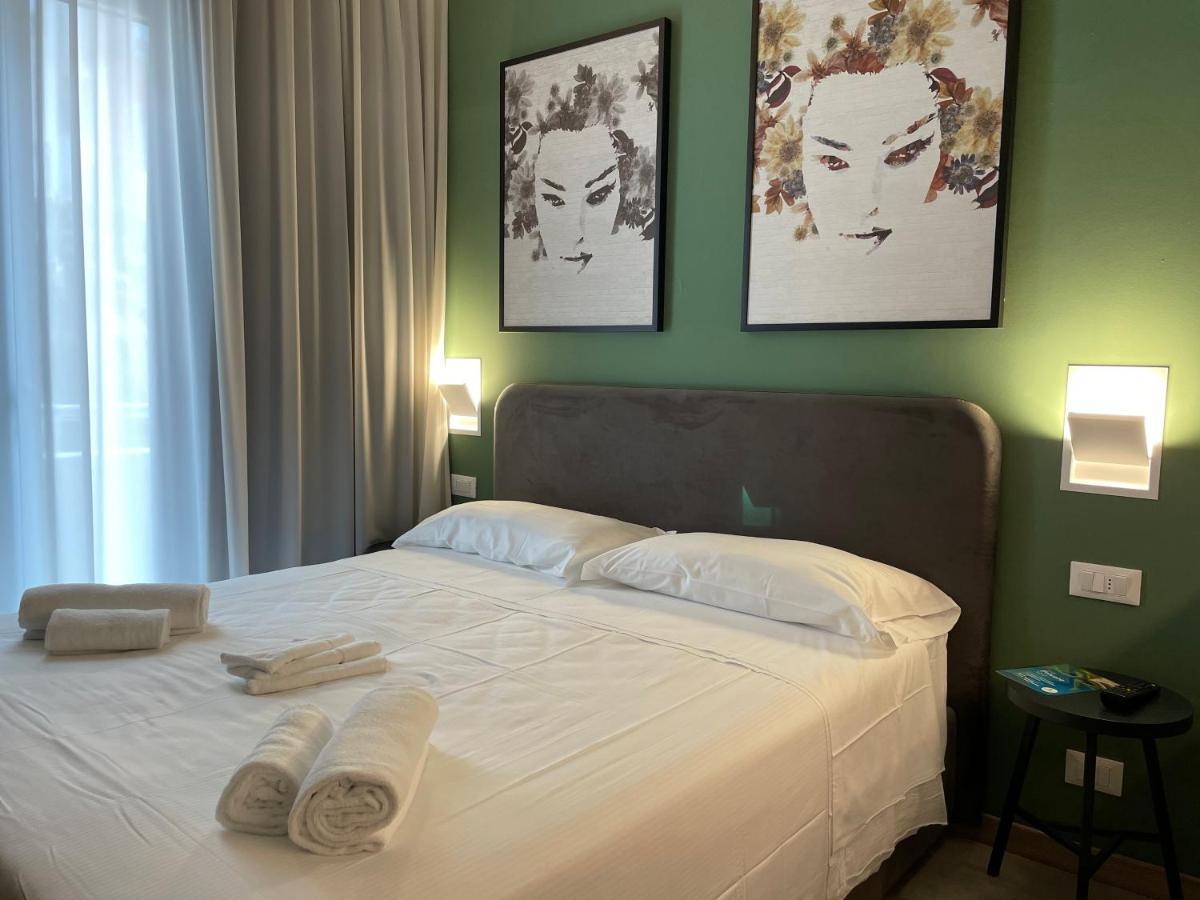 Hotel Iris Jesolo Exterior photo